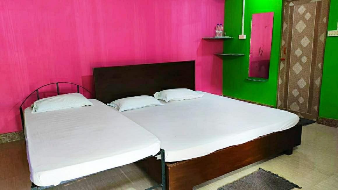 Estuarine Village Resort Satabhaya Luaran gambar