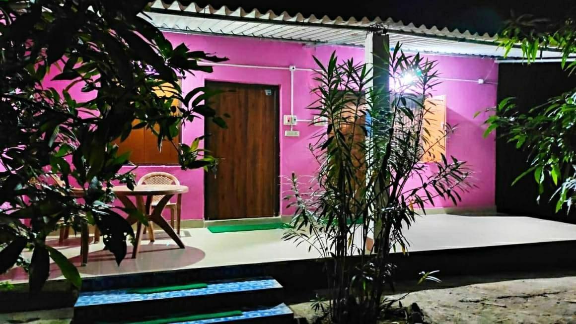 Estuarine Village Resort Satabhaya Luaran gambar