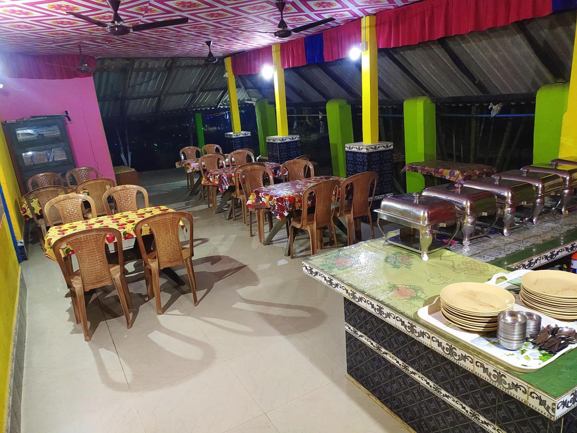 Estuarine Village Resort Satabhaya Luaran gambar